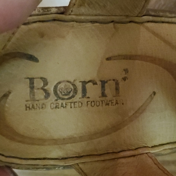 Sandles - Picture 4 of 5